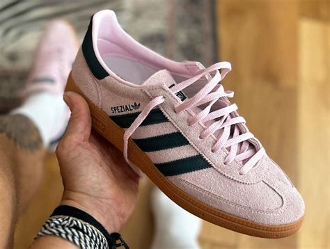 adidas handball grün pink|Adidas originals pink trainers.